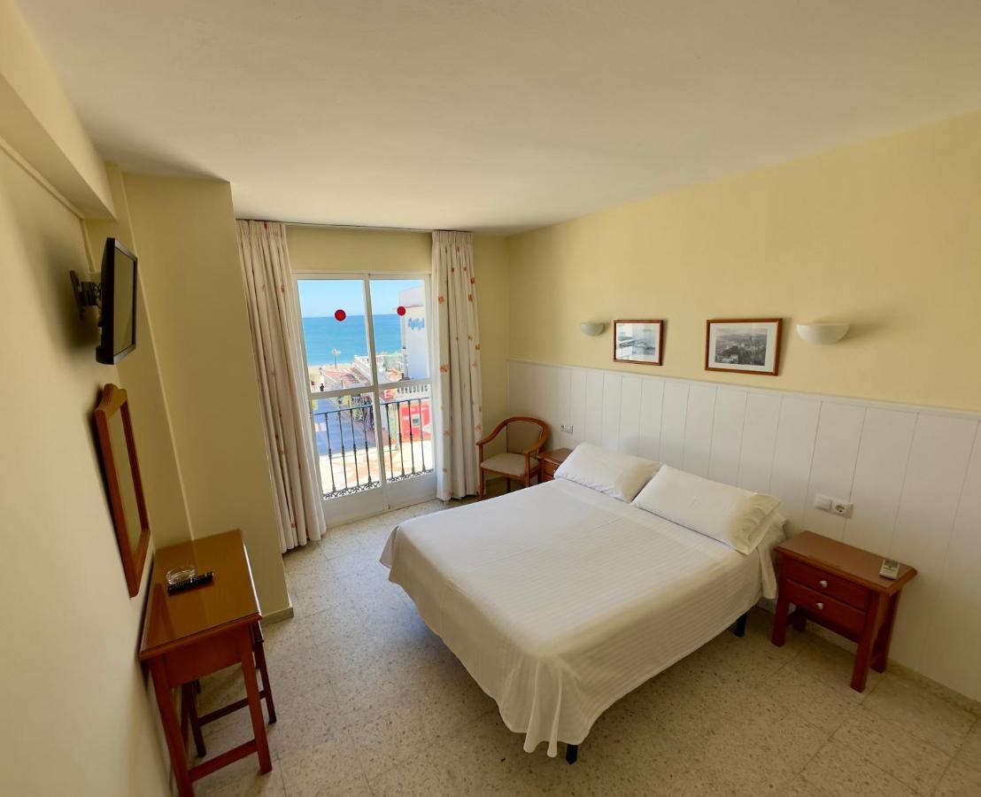 Hotel Cabello Torremolinos Exterior photo